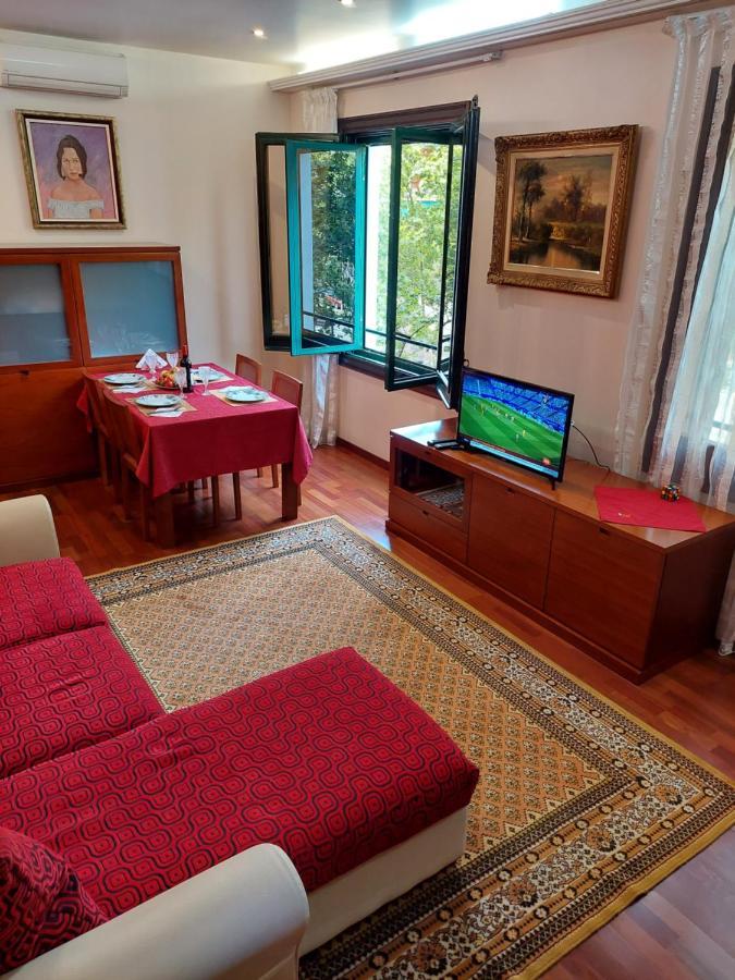 ברצלונה Apartamento Gran Via De Les Corts Catalanes מראה חיצוני תמונה