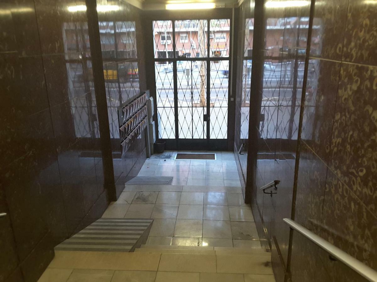 ברצלונה Apartamento Gran Via De Les Corts Catalanes מראה חיצוני תמונה